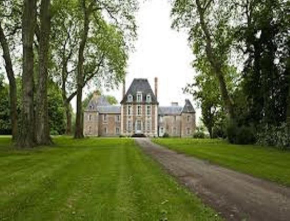 Chateau De Villars Villeneuve-sur-Allier Zewnętrze zdjęcie